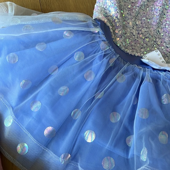 Girls 5 yrs dance dress - Picture 4 of 9
